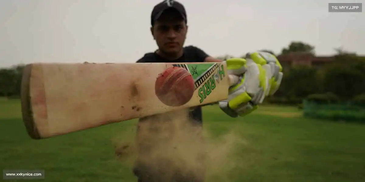 雷火电竞——🏌️♀️⛳优雅挥杆，自信绽放！